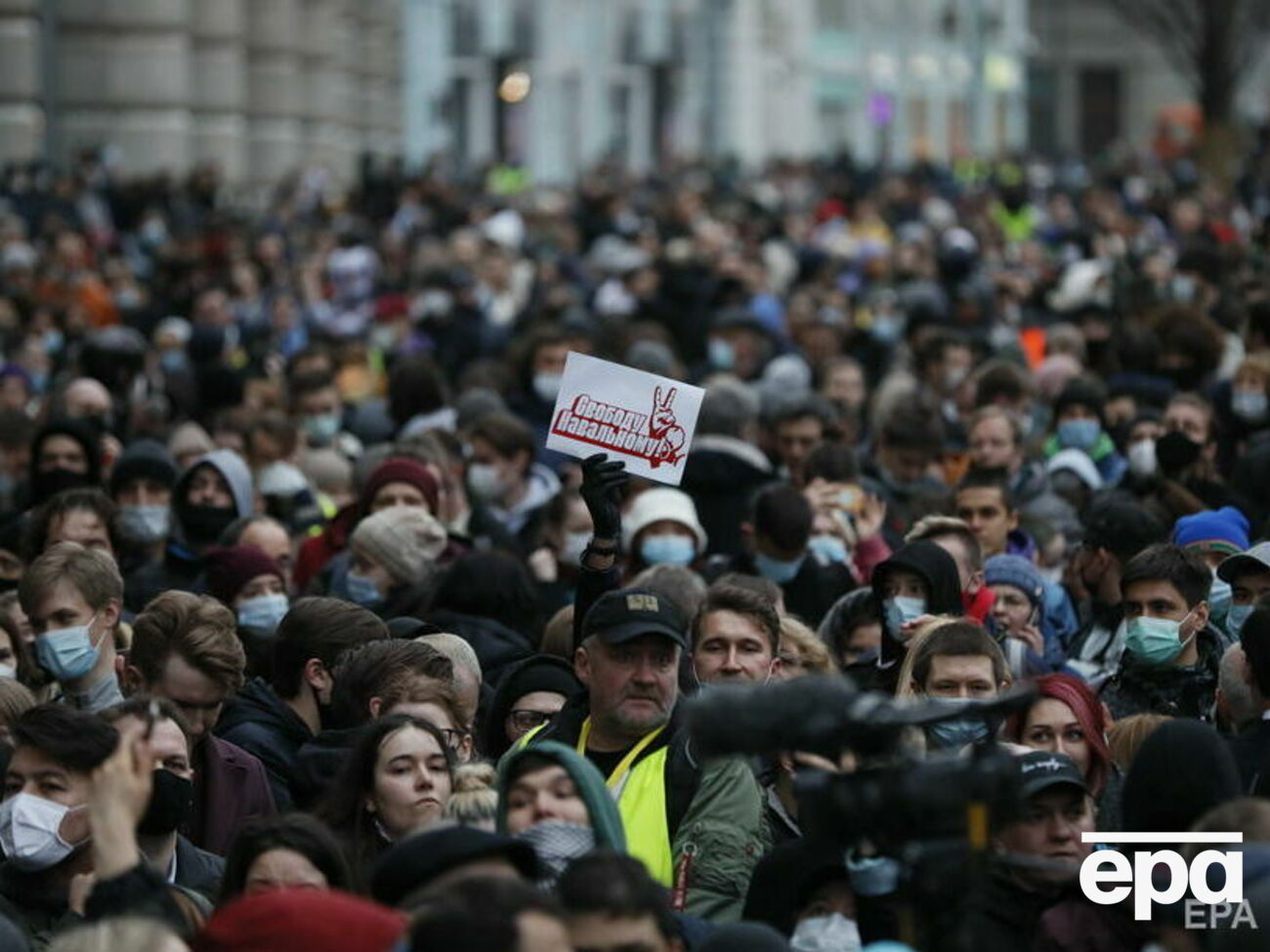 Навальный считает участников протестов "спасением России"