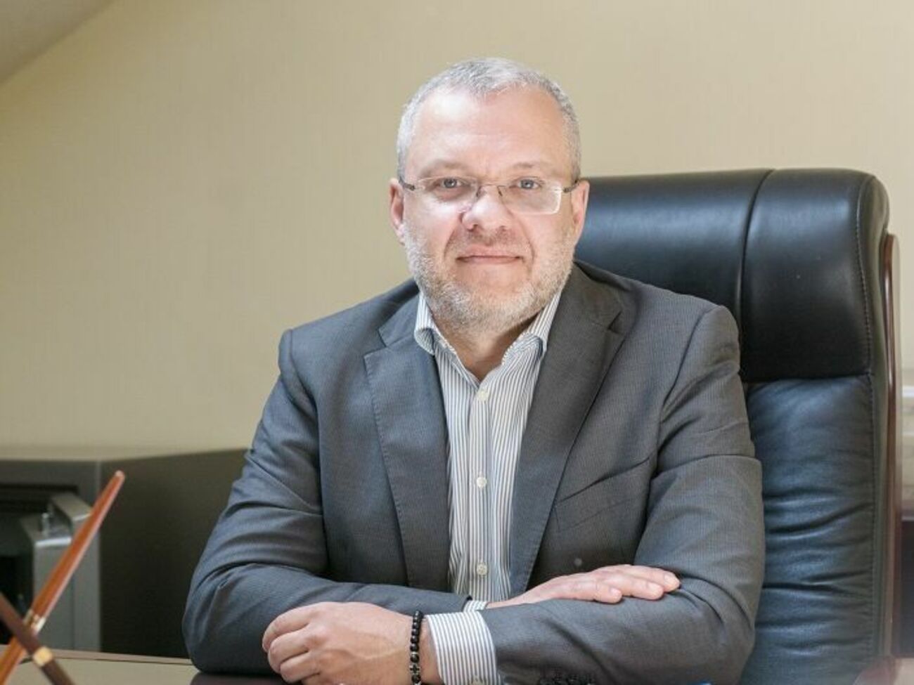 За даними ЗМІ, розмова Галущенка з парламентаріями тривала приблизно годину