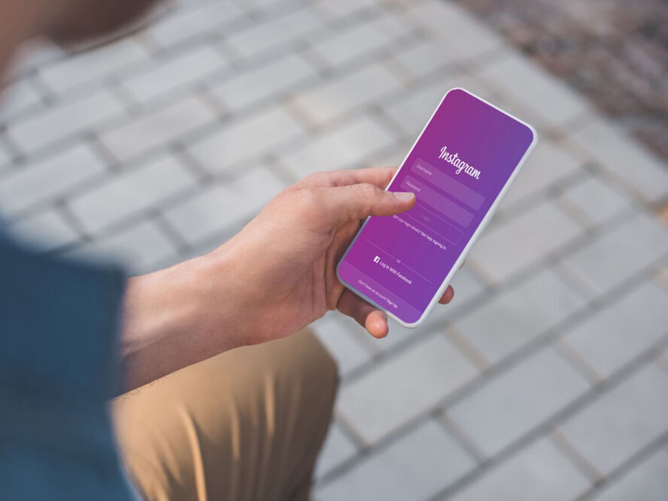 В своем первом посте в Instagram MI5 показала фото из штаб-квартиры спецслужбы в Лондоне