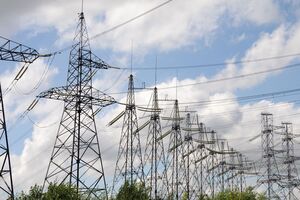 Усю доступну потужність для імпорту електроенергії з Росії та Білорусі зарезервували чотири компанії