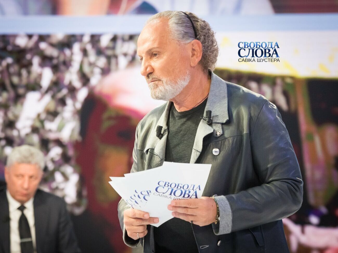 Ток-шоу Шустера выходит по пятницам