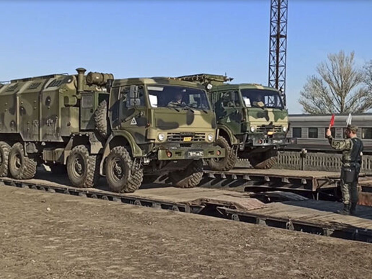 Про відведення військ із Воронезької області в міноборони РФ поки що не повідомляли