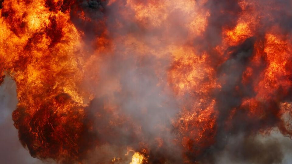 У період із лютого 2014 року до квітня 2015-го на п'яти болгарських збройових підприємствах сталася низка вибухів