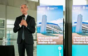 Меони был за рулем Ford Mondeo