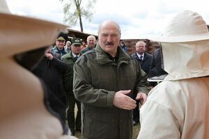 Лукашенко: Один из вариантов – но это невозможно – на параде застрелить