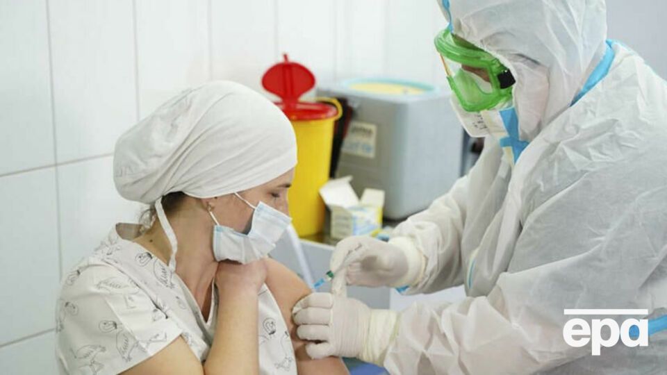 Вакцинація проти коронавірусу в Україні стартувала 24 лютого