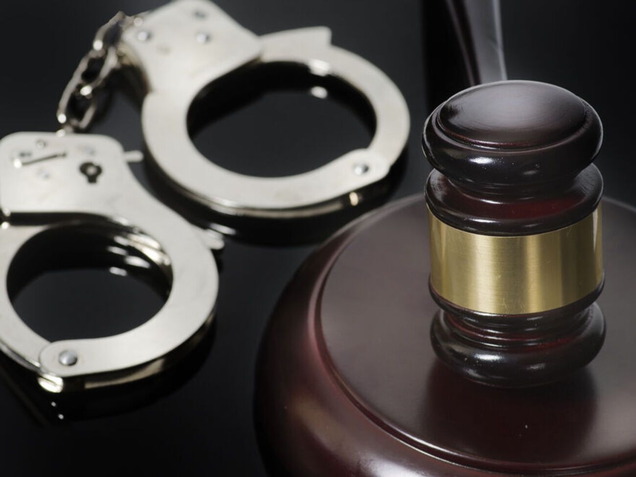 Підозрюваним загрожує до 20 років в'язниці