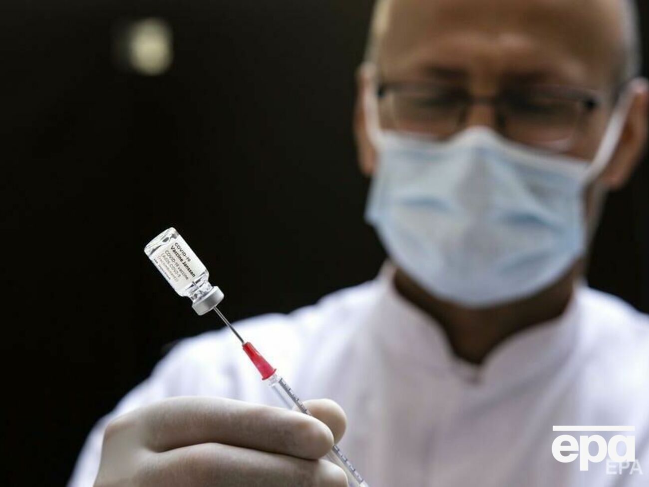 В странах ЕС сделали уже 126,9 млн прививок от коронавируса