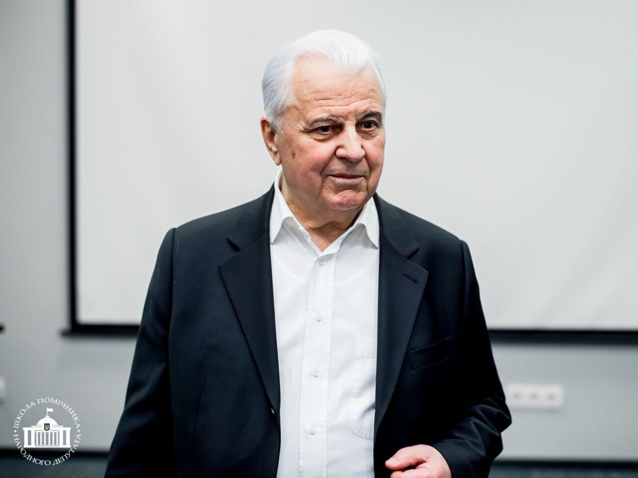 За словами Кравчука, запропоновані зміни вдосконалюють механізм спостереження за тим, хто порушує "тишу" на Донбасі