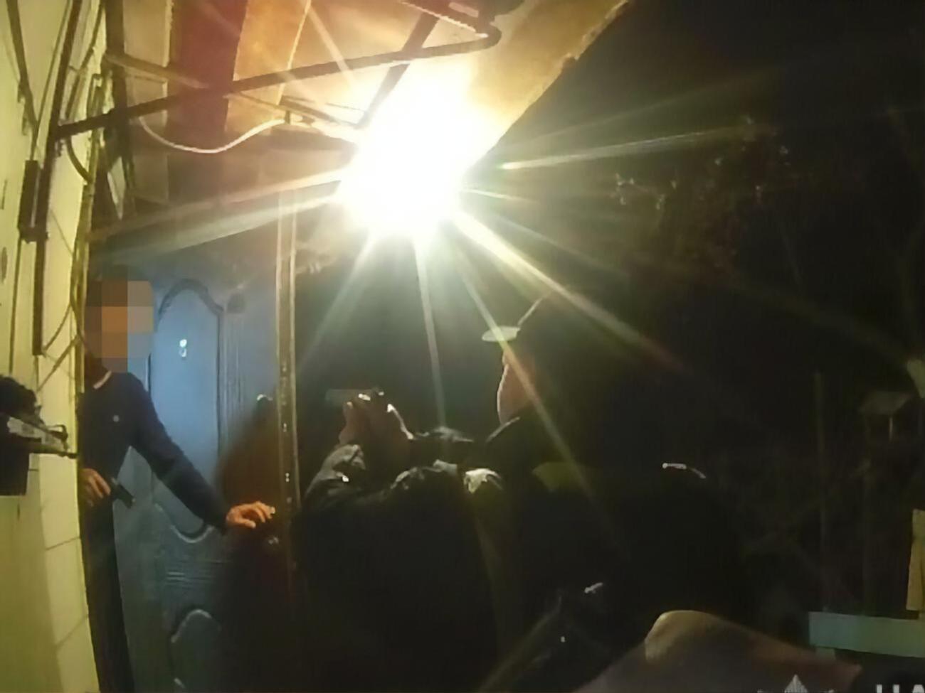 Поліцейські унаслідок стрілянини не постраждали