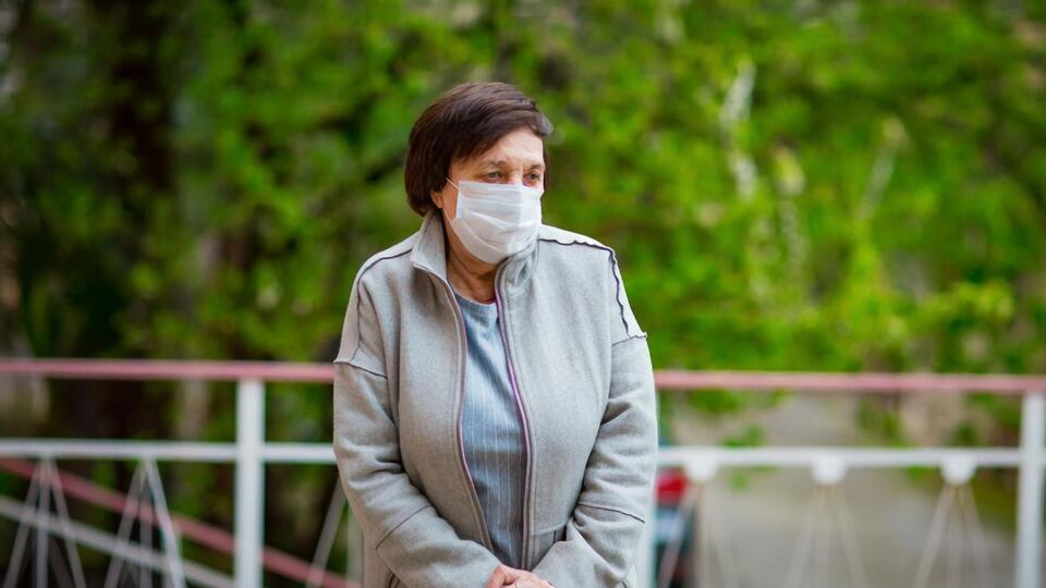 У Чернігові з 8 квітня посилили карантин, зокрема ввели заборону на перебування без масок на вулицях і в парках міста