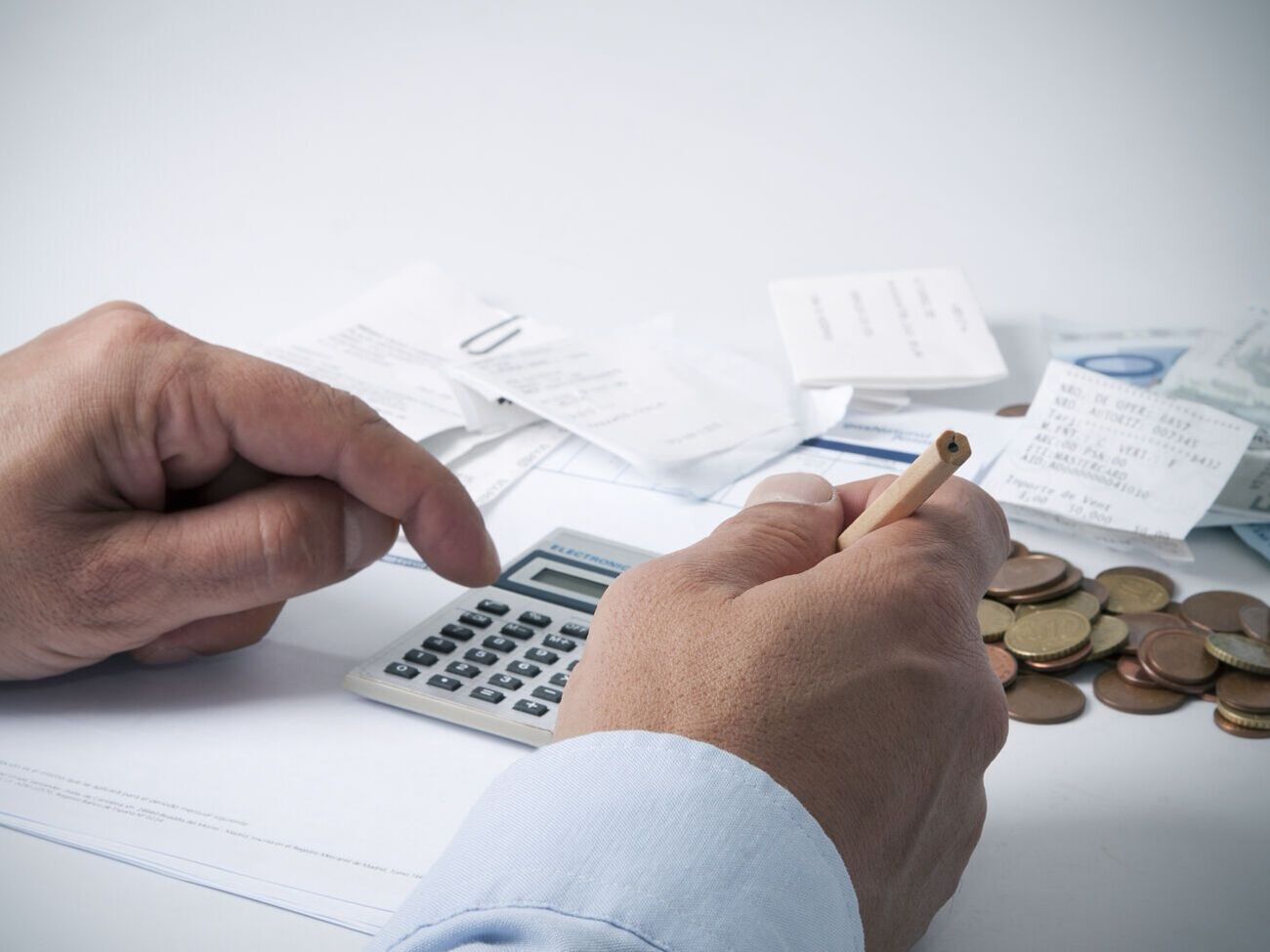 Экономика живет не по "желанию законодателей", а по своим собственным законам, отметил&nbsp;вице-президент Международной торговой палаты Украины (ІСС Ukraine) Сергей Сиволап