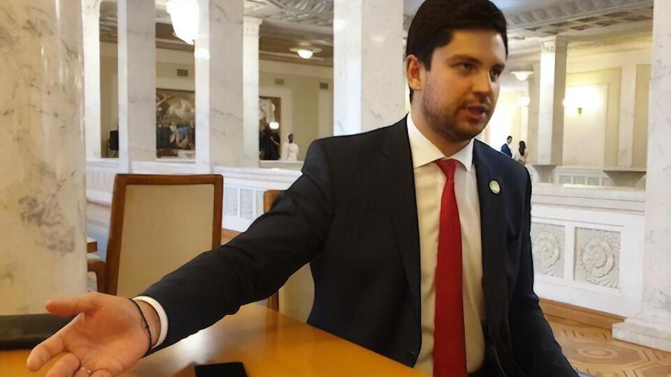 Олександр Качура: Поки ми розбираємося із хитрозробленими посадовцями в київському ЖКГ, я щиро бажаю вам не застрягнути в ліфті – щонайменше, особливо якщо ви живете в Подільському районі столиці