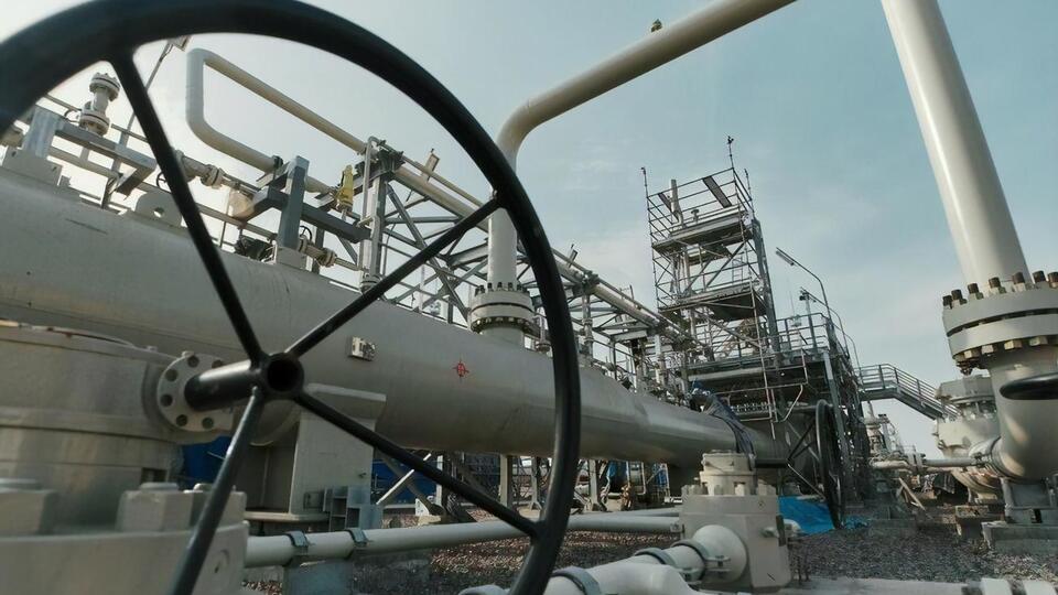 За інформацією Nord Stream 2, до 31 березня залишалося укласти приблизно 5% від загальної протяжності "Північного потоку – 2"