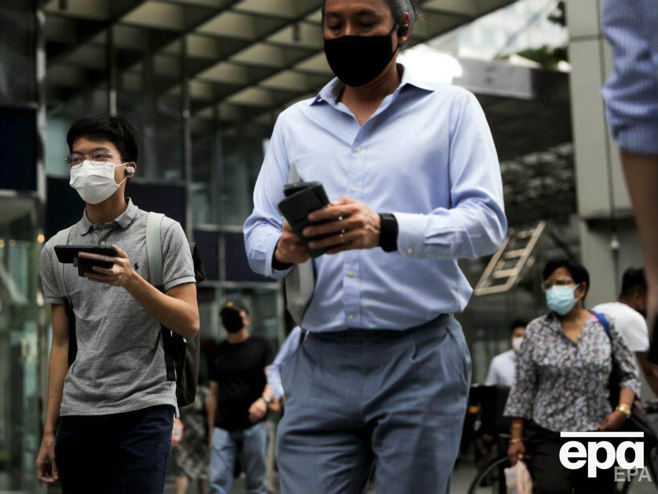 Сингапур может обеспечить иммунизацию пятой части населения