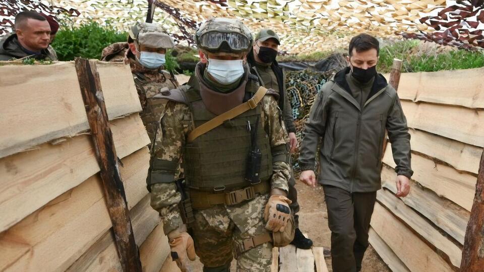 Зеленський відвідав позиції українських військових на адмінкордоні з окупованим Кримом. Фоторепортаж