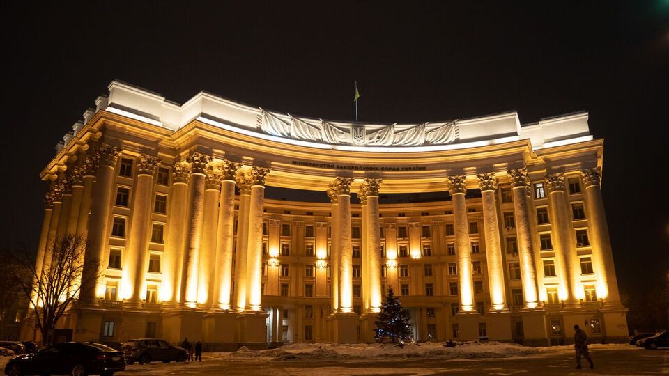 Украина высылает российского консула по принципу взаимности