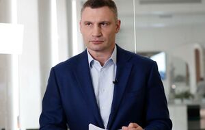 По словам Кличко, в Киеве по-прежнему фиксируется много летальных исходов, связанных с COVID-19