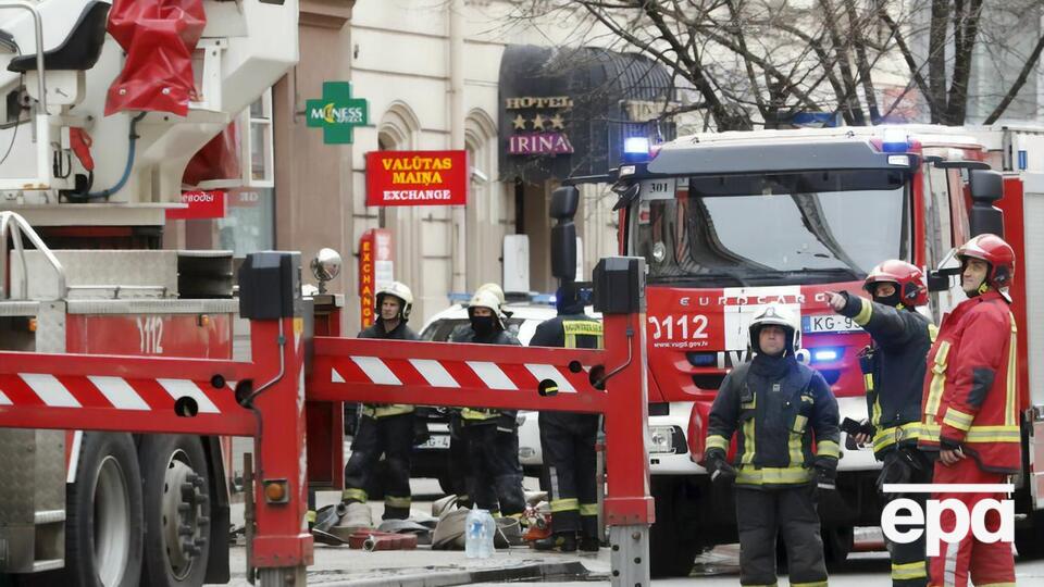 Вогонь гасило понад 50 пожежників