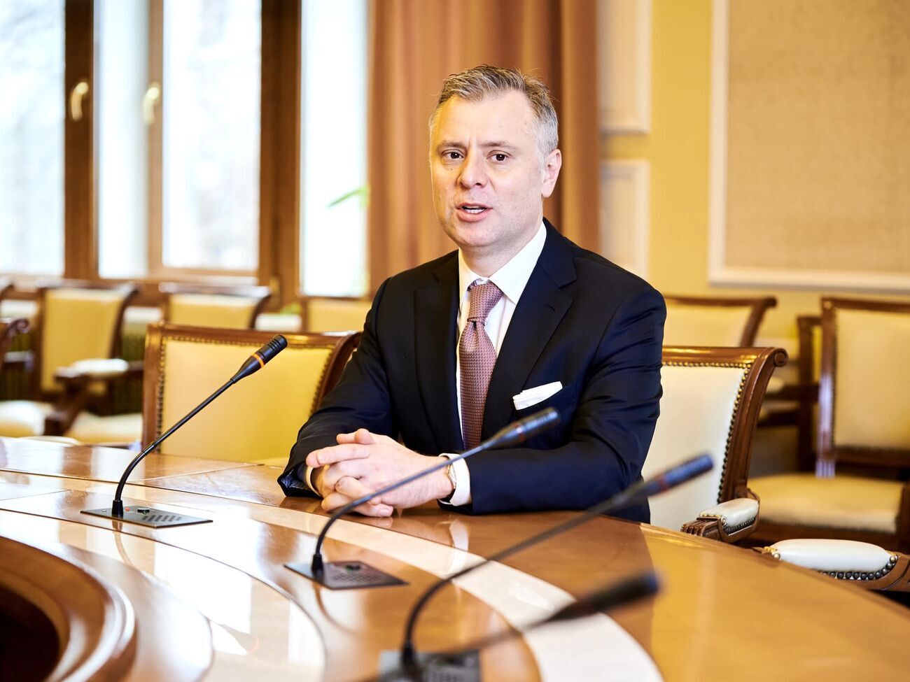 Вітренко: Кабінет Міністрів має право та обов'язок реагувати на проблеми в компанії