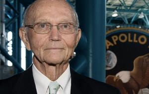 В последние годы жизни Коллинз боролся с раком