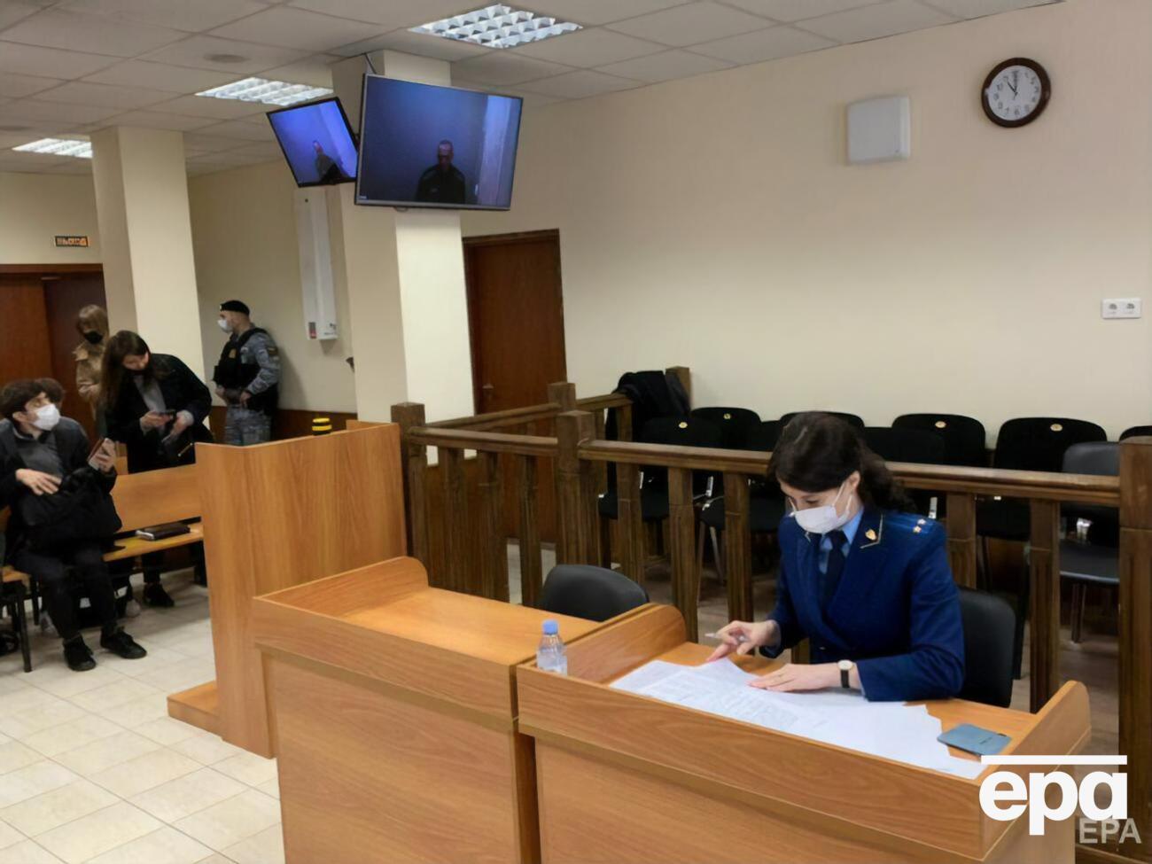 Навальный участвовал в заседании суда по видеосвязи