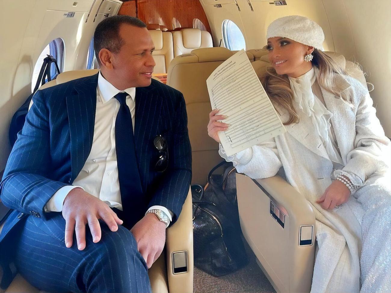 Лопес и Родригес объявили о расставании 15 апреля 2021 года