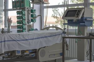 Медицинские учреждения Мариуполя сейчас заполнены менее чем на 60%