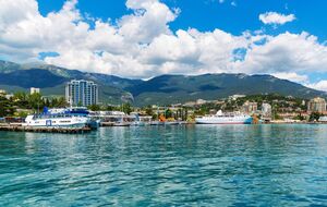 С мая по октябрь в Ялте оккупационные власти обещают подавать воду круглосуточно