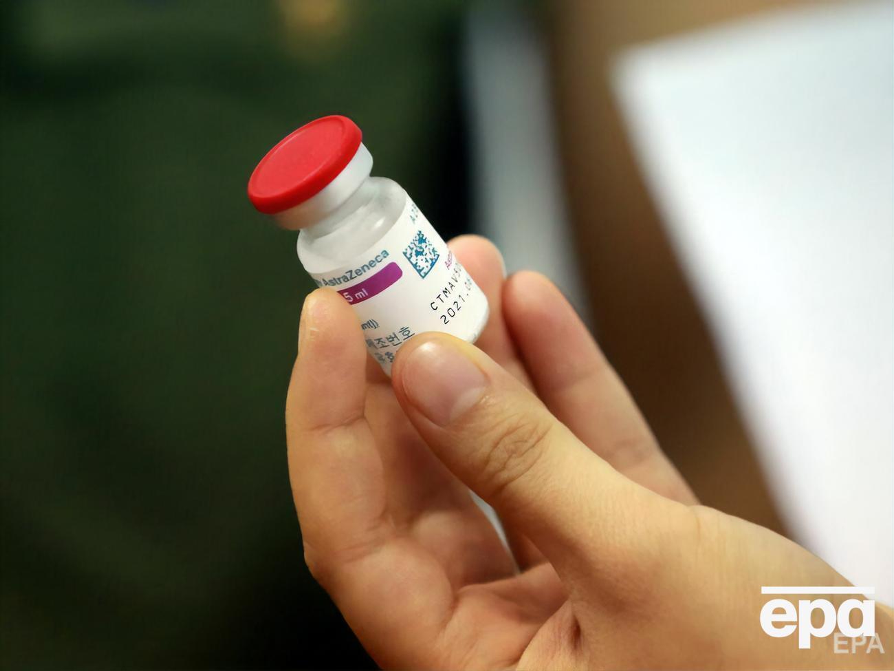 Вакцинацию молодых людей препаратом AstraZeneca ранее приостановили Канада и Германия
