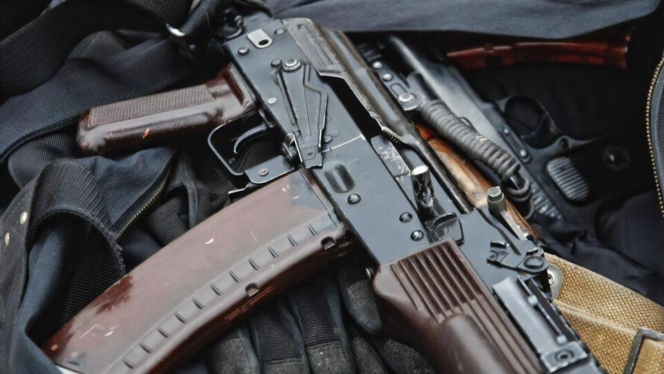 Предварительно, военный заранее готовился к самоубийству