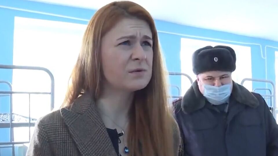 Бутина (на фото) заявила, что Навальный выглядит "вполне нормально" и на человека, которому не дают спать, "не похож"