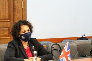 Сіммонс: Щоб переконати потенційних британських інвесторів прийти в Україну, корпоративне управління на держпідприємствах України має стати прозорішим