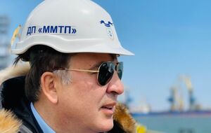 Отныне украинские моряки смогут подтверждать свой диплом стажем. И им не придется каждые пять лет отдавать чиновникам половину зарплаты