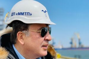 Отныне украинские моряки смогут подтверждать свой диплом стажем. И им не придется каждые пять лет отдавать чиновникам половину зарплаты