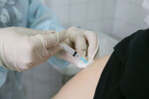 Для производства вакцин вопрос сбыта является ключевым, отметил эксперт