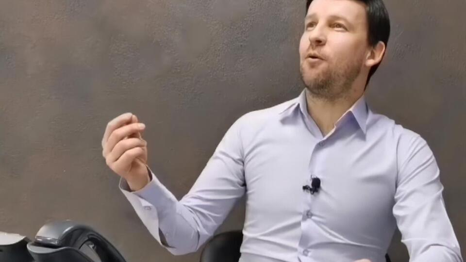 Великий- "Зеленський": Хеллоу, містере президент