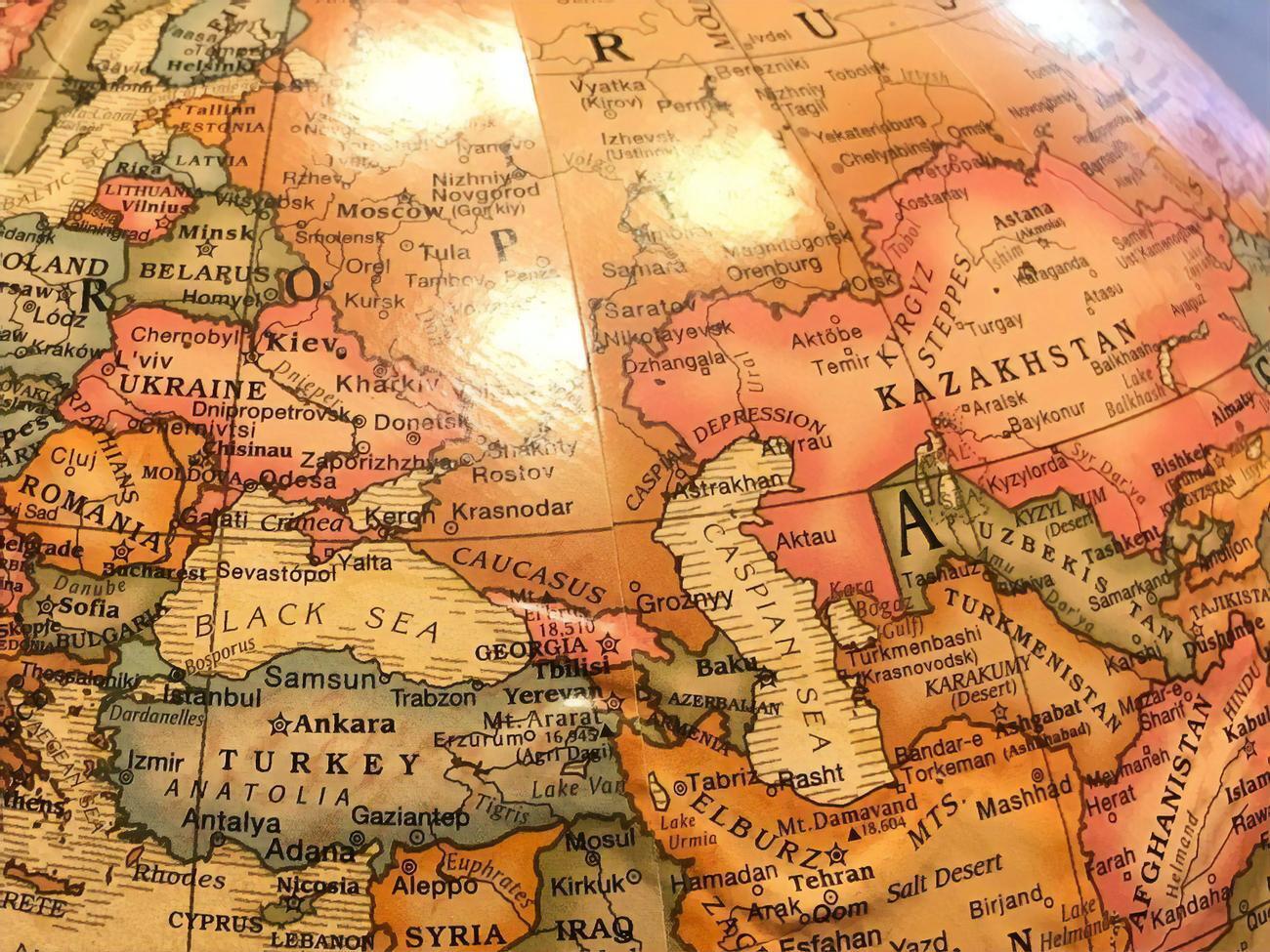 Объектом творчества стала Россия