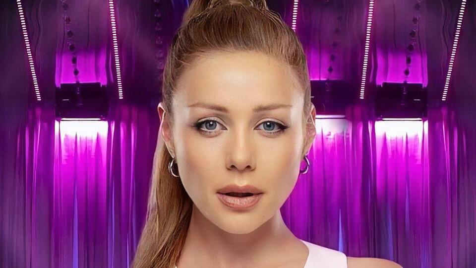 Тина Кароль показала формы