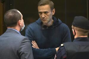 23% опрошенных затруднились с ответом на вопрос о справедливости / несправедливости приговора Навальному
