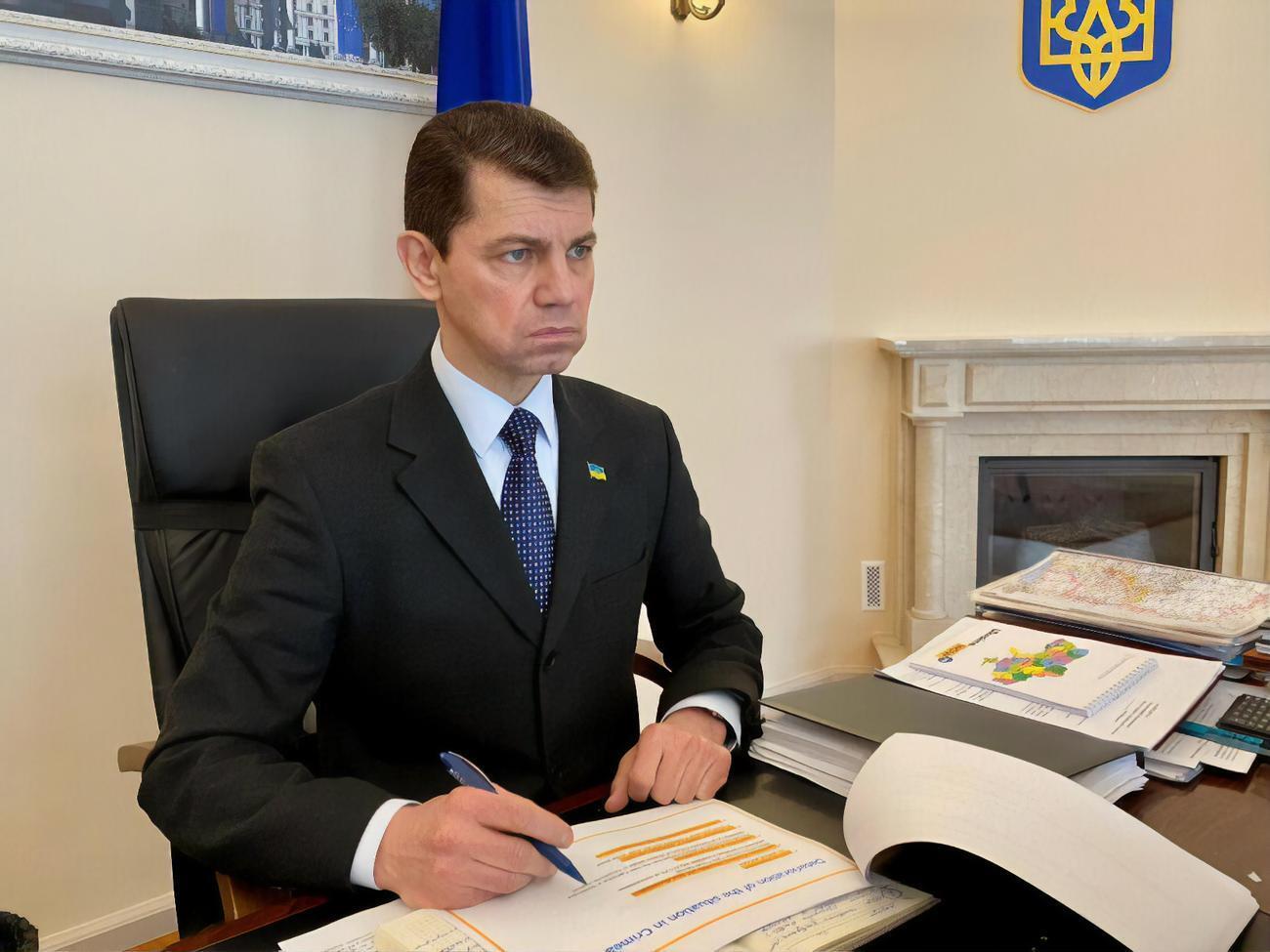 У посольстві заявили, що атака російських сил зумовлена принциповою позицією посла Міщенка