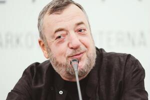 Лунгин: Для империи естественно снова и снова расползаться и захватывать новые территории