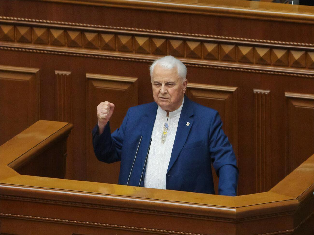 Кравчук:&nbsp;Я буду защищать свою землю, несмотря на возраст