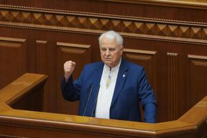 Кравчук: Я буду защищать свою землю, несмотря на возраст