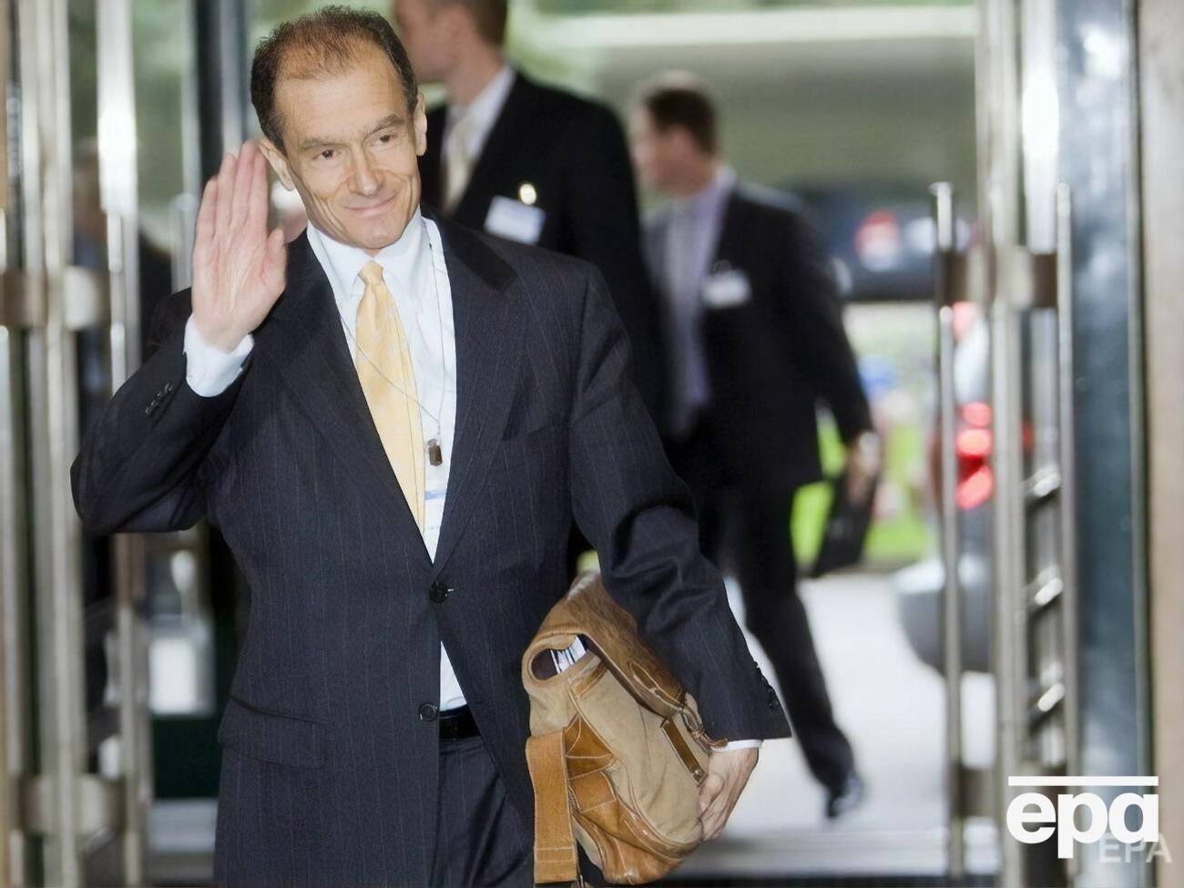 Фрид 40 лет проработал в Госдепе США