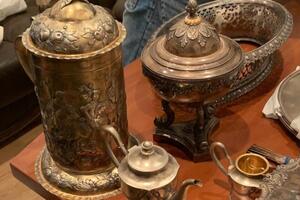 Детективи знайшли предмети, "схожі на антикваріат"