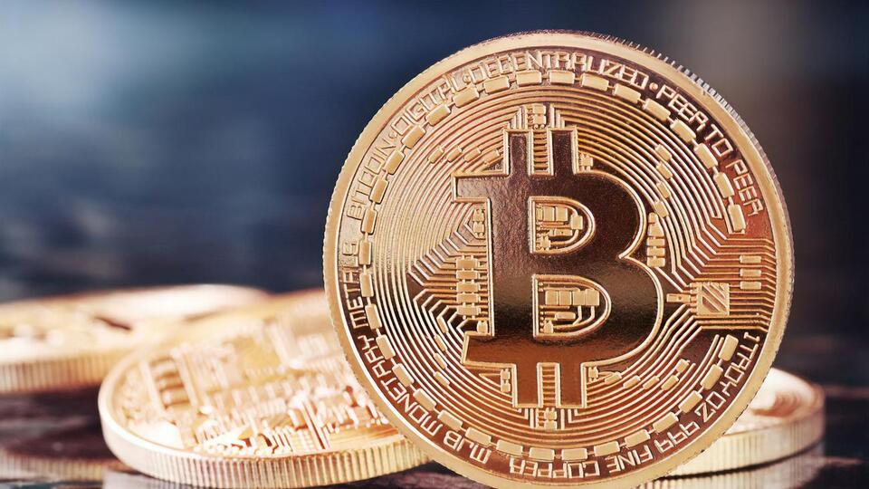 7 квітня вартість біткоіна становить $58 тис.