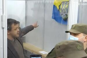 Семенченко на заседании суда развернул знамя батальона "Донбасс"