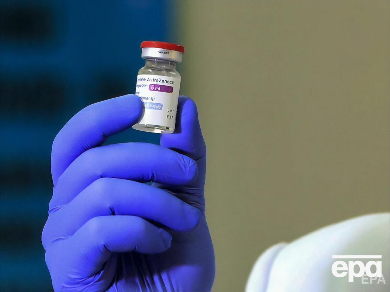 В&nbsp;EMA отметили, что&nbsp;существует "возможная связь" между препаратом от COVID-19 Vaxzevria и "редкими случаями необычных тромбов с низким содержанием тромбоцитов"