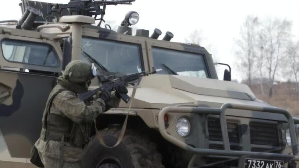 Бронеавтомобиль "Тигр" – такі бачили в колоні, що рухалася неподалік від польового табору у Воронезькій області